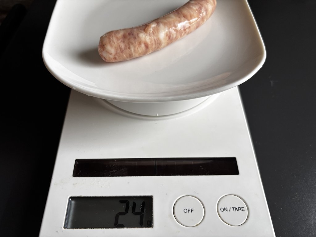 国産ヤマダもちもちぶた生ウインナー フライパンで焼く